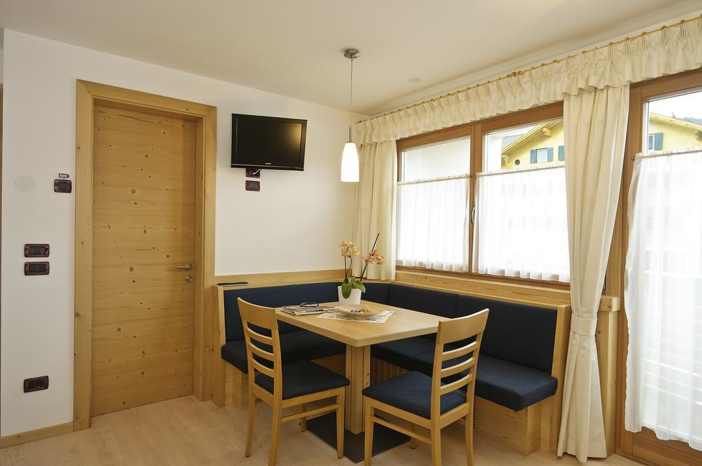 Residence Ciasa Mirasas Badia  Phòng bức ảnh